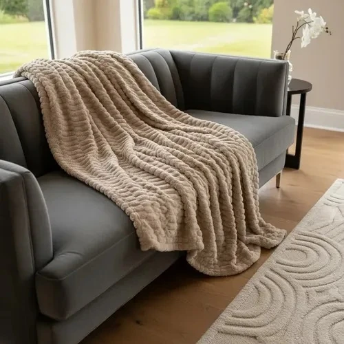 Taupe ribbed polar soft fleece blanket, 150 x 200 cm
